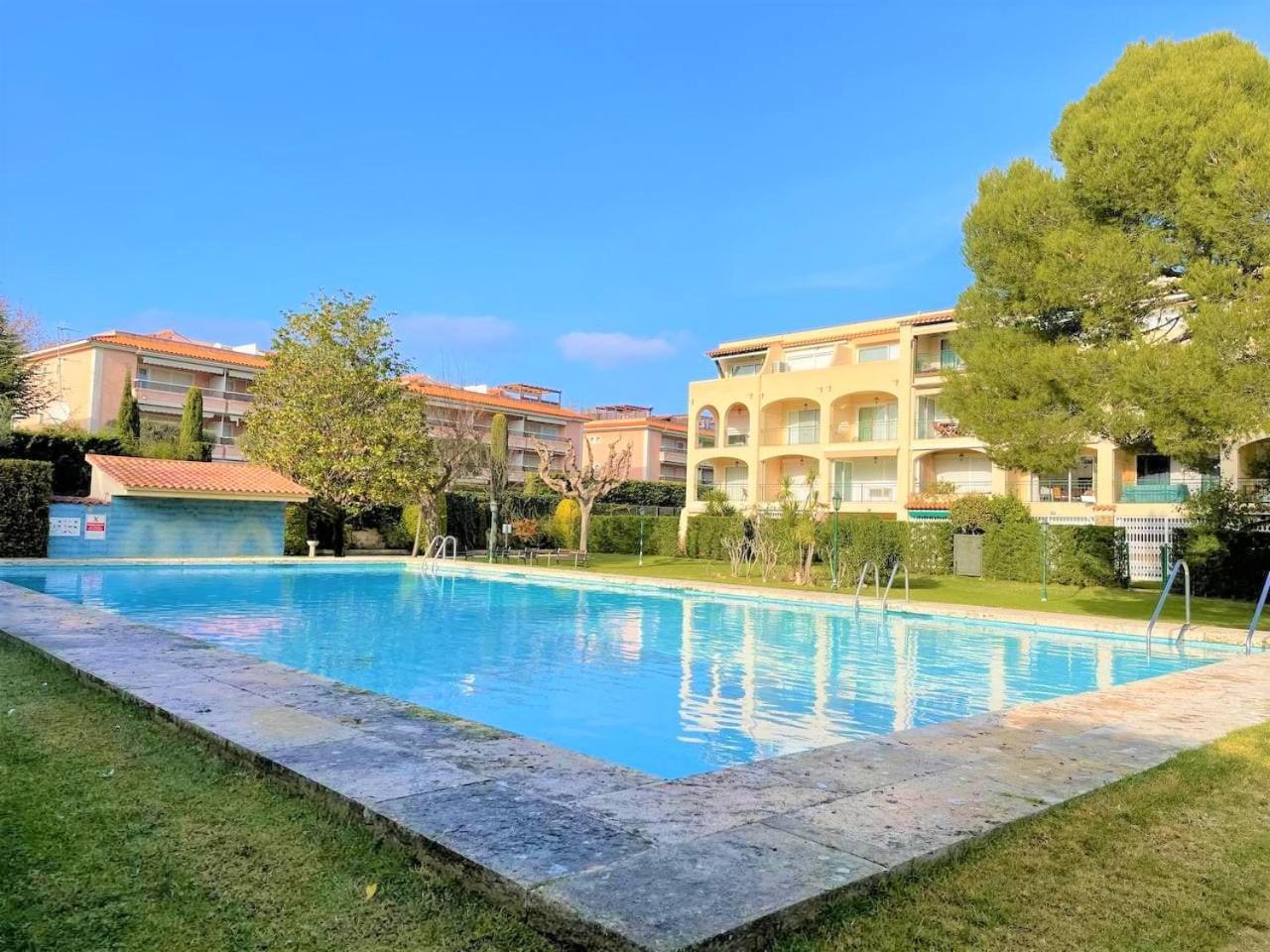Apartamento En Platja Sant Pol S'Agaro Con Pisicina Y Jardin Sant Feliu de Guíxols Exterior foto
